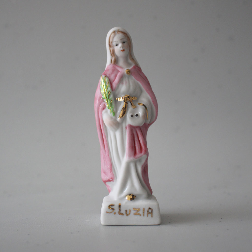 Imagem de Santa Luzia em porcelana com 9 cm